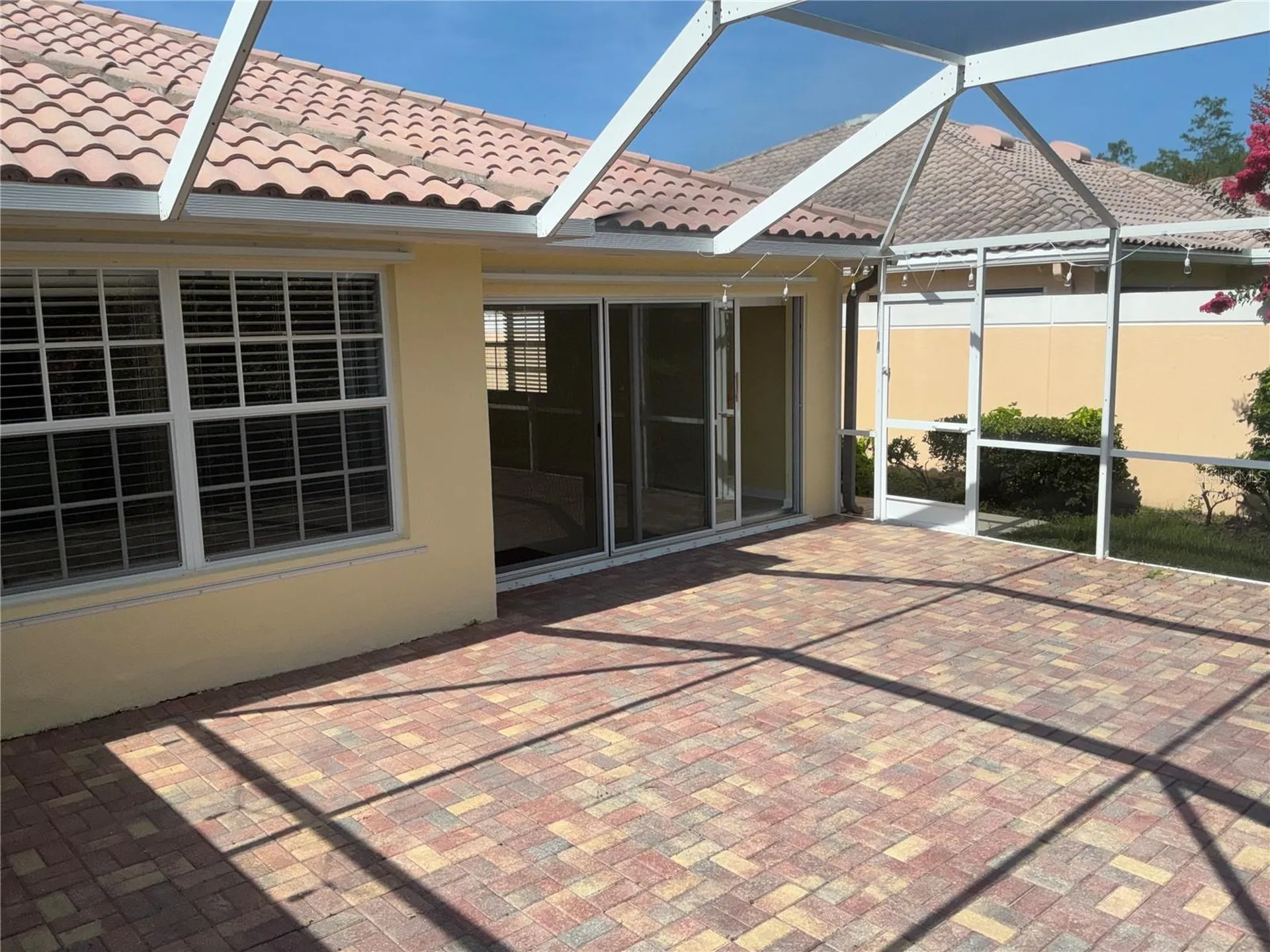 8004 Camminare Drive Sarasota FL 34238