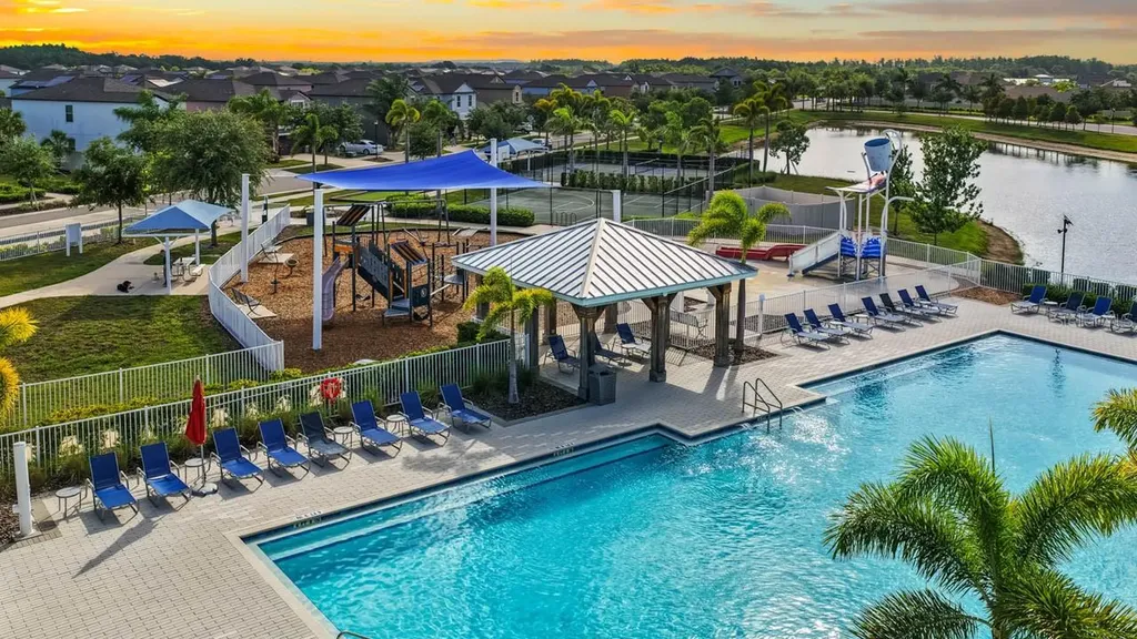 15477 Miller Creek Drive Sun City Center FL 33573