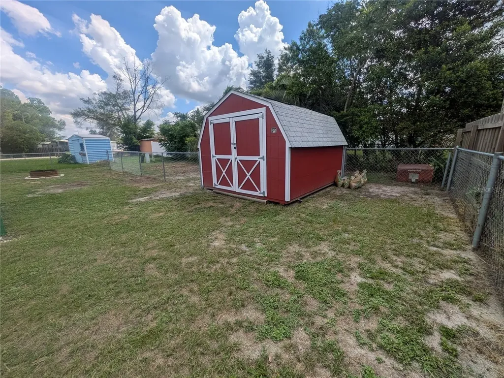 6212 18th Street Zephyrhills FL 33542