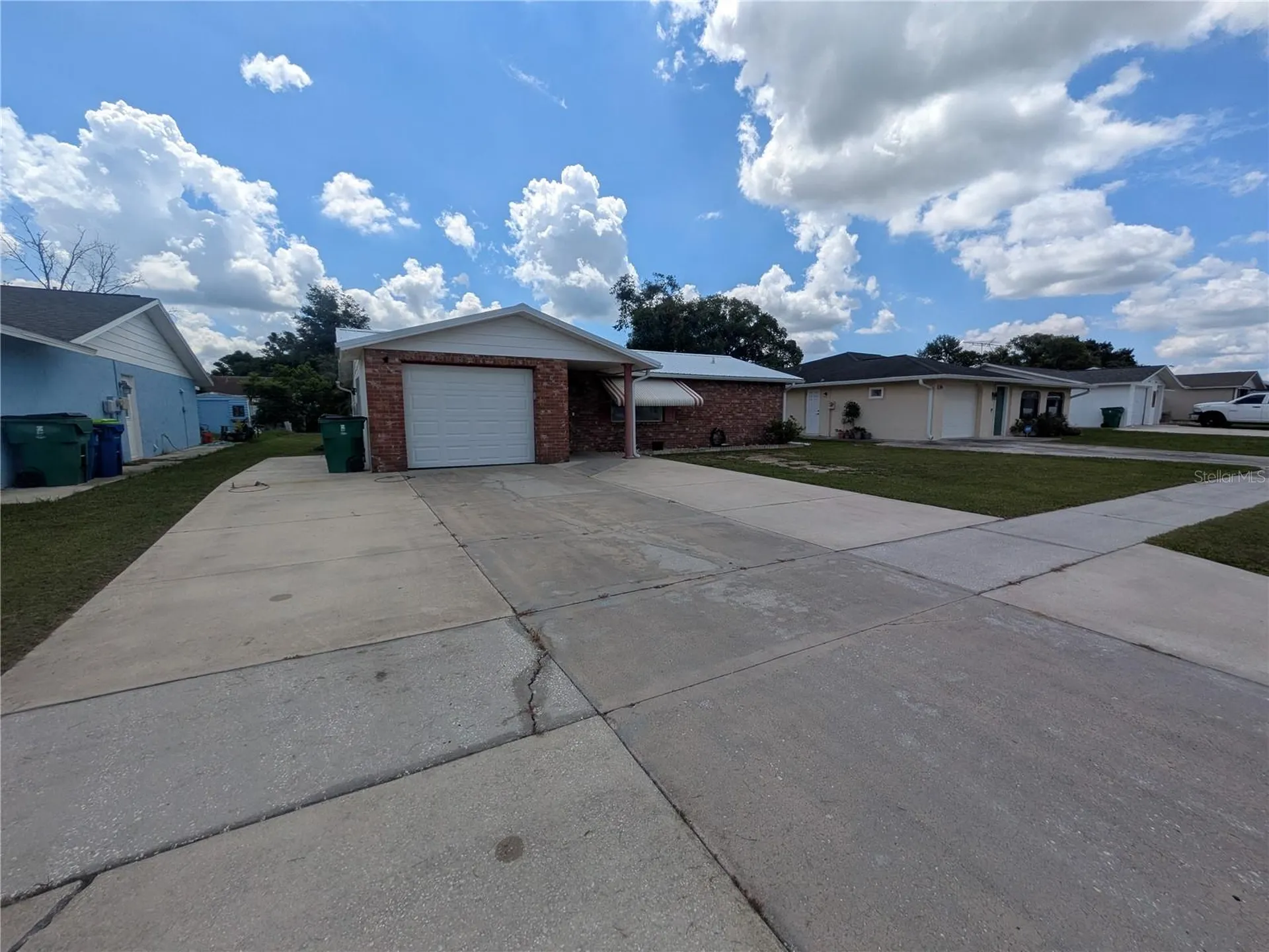 6212 18th Street Zephyrhills FL 33542