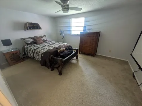 6212 18th Street Zephyrhills FL 33542