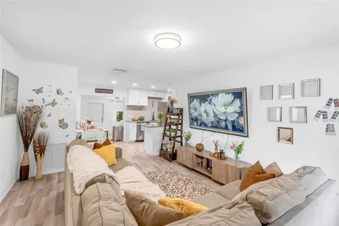 425 S Candler Avenue Orlando FL 32835