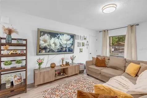 425 S Candler Avenue Orlando FL 32835