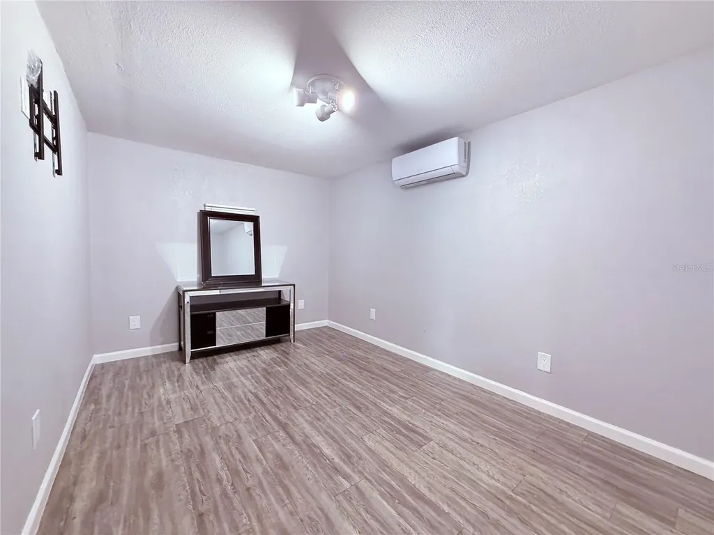4514 W Fern Street Tampa FL 33614