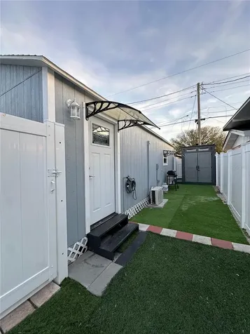 4514 W Fern Street Tampa FL 33614