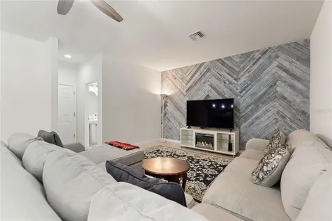 17244 Goldcrest Loop Clermont FL 34714