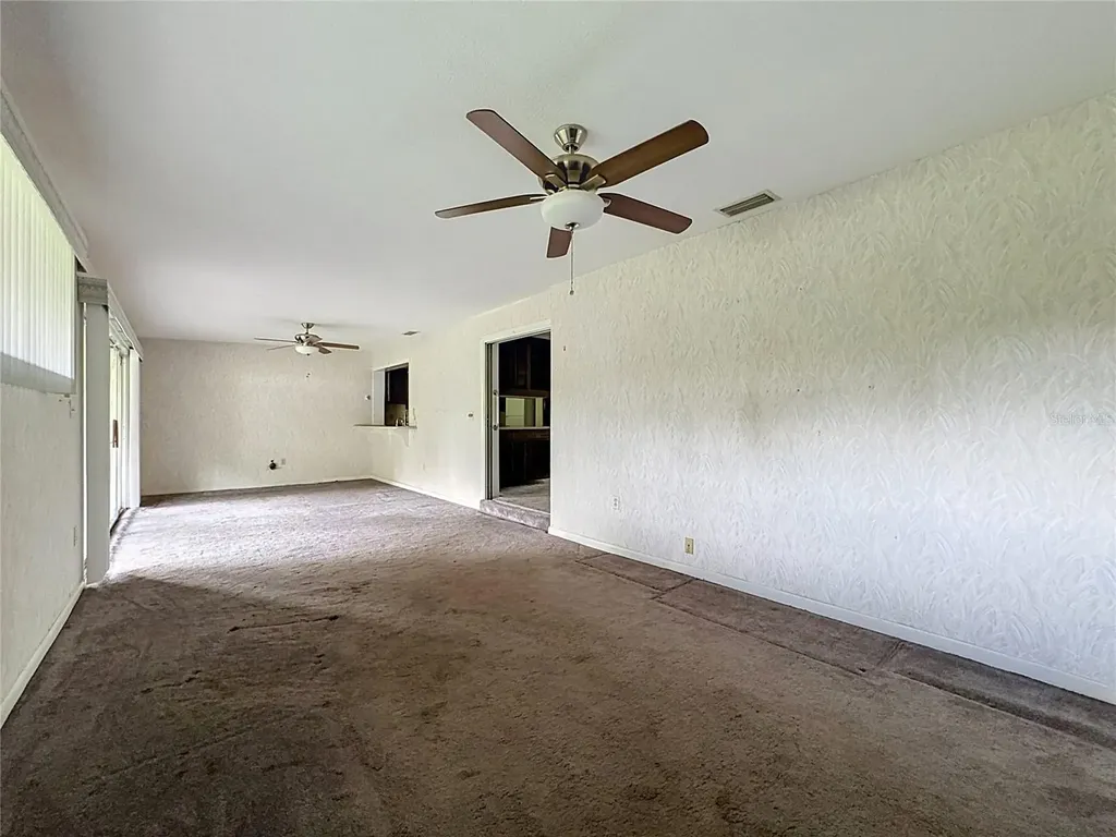 629 Orange Valley Circle Lakeland FL 33813