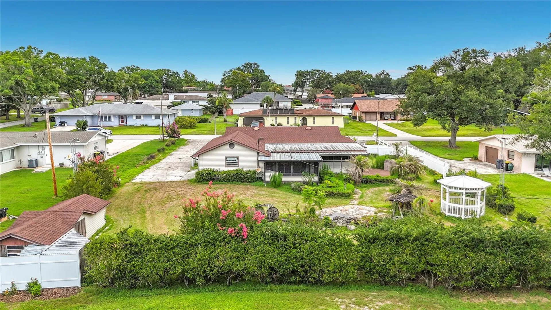 629 Orange Valley Circle Lakeland FL 33813