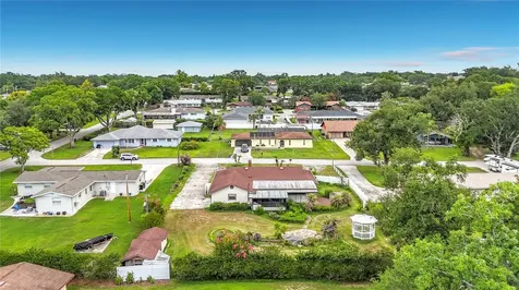 629 Orange Valley Circle Lakeland FL 33813