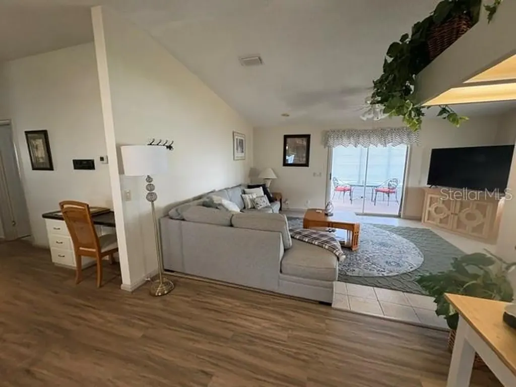 932 Chula Court Lady Lake FL 32159