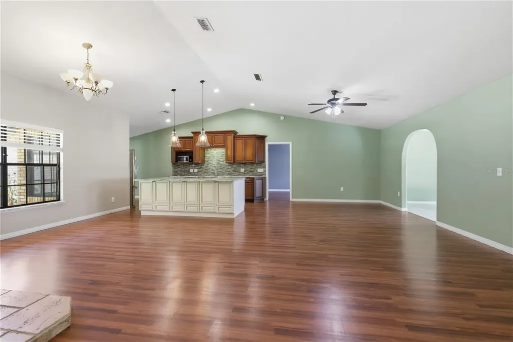 346 Riviera Drive Debary FL 32713