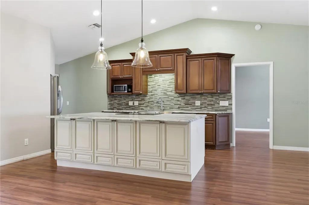 346 Riviera Drive Debary FL 32713