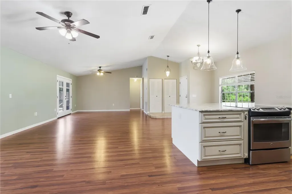 346 Riviera Drive Debary FL 32713