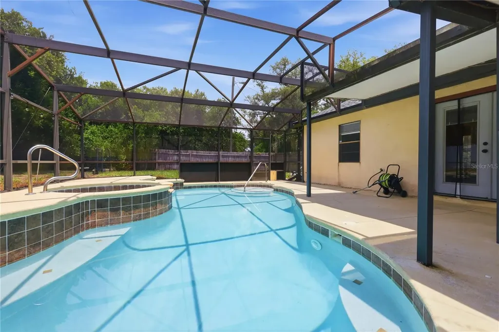 346 Riviera Drive Debary FL 32713