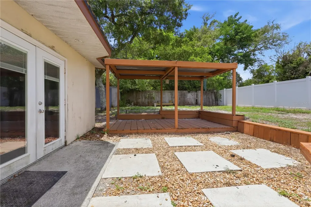 346 Riviera Drive Debary FL 32713