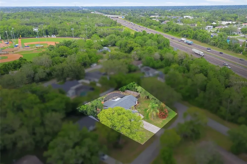 346 Riviera Drive Debary FL 32713