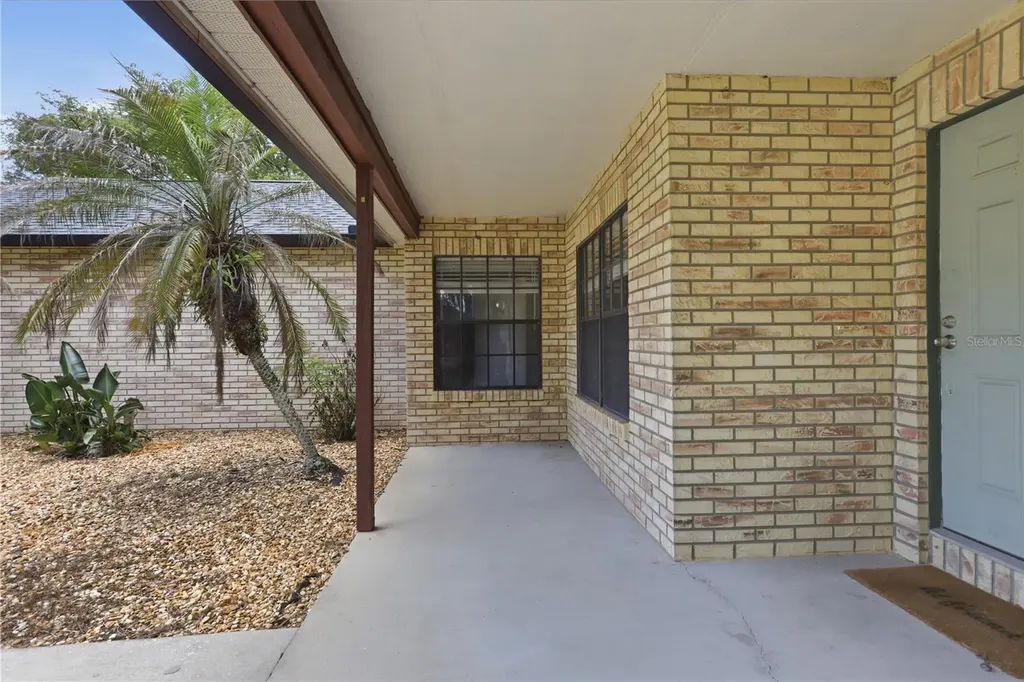 346 Riviera Drive Debary FL 32713