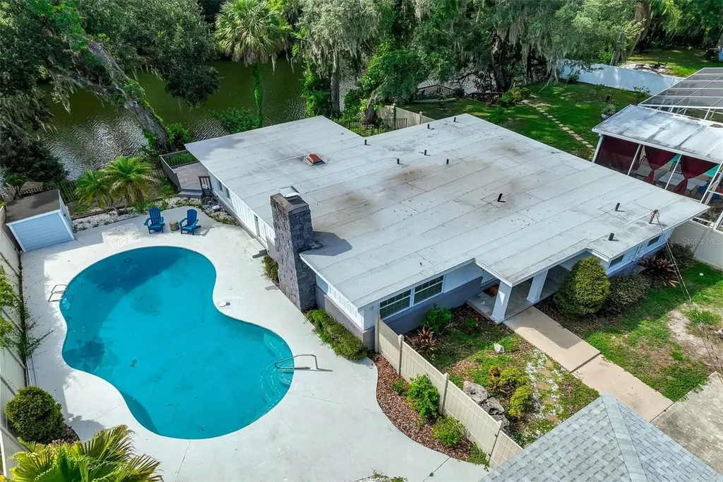 11935 Riverhills Drive Temple Terrace FL 33617