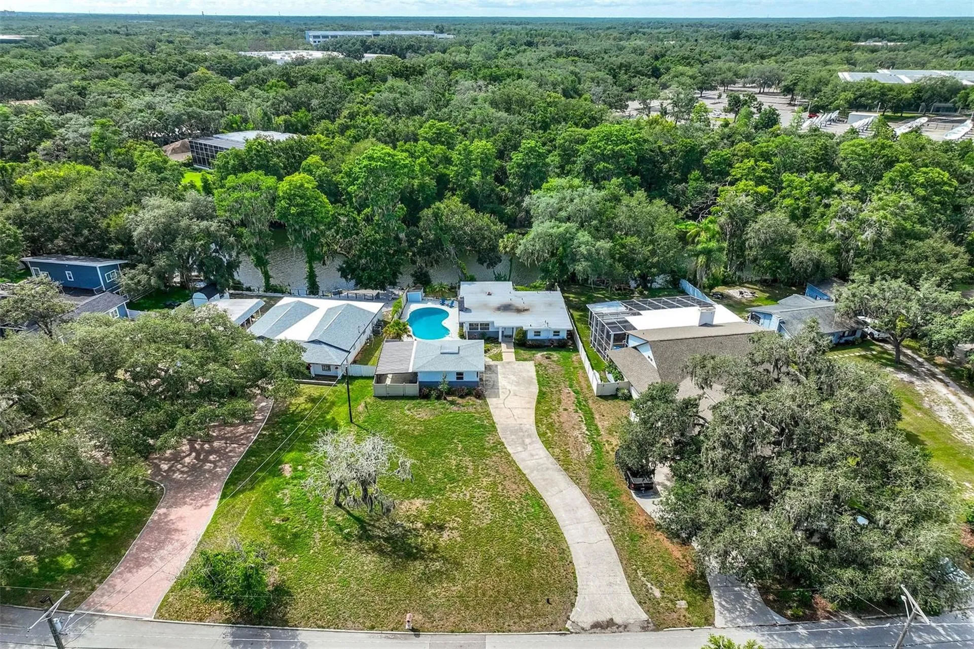 11935 Riverhills Drive Temple Terrace FL 33617