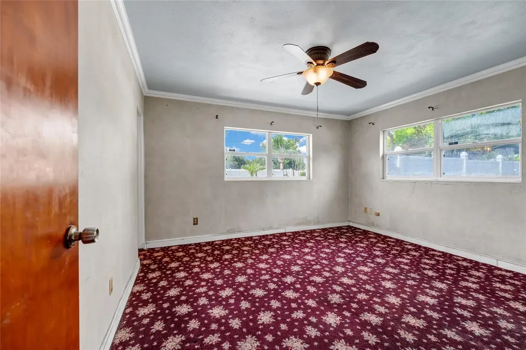 1209 Roscomare Avenue Orlando FL 32806
