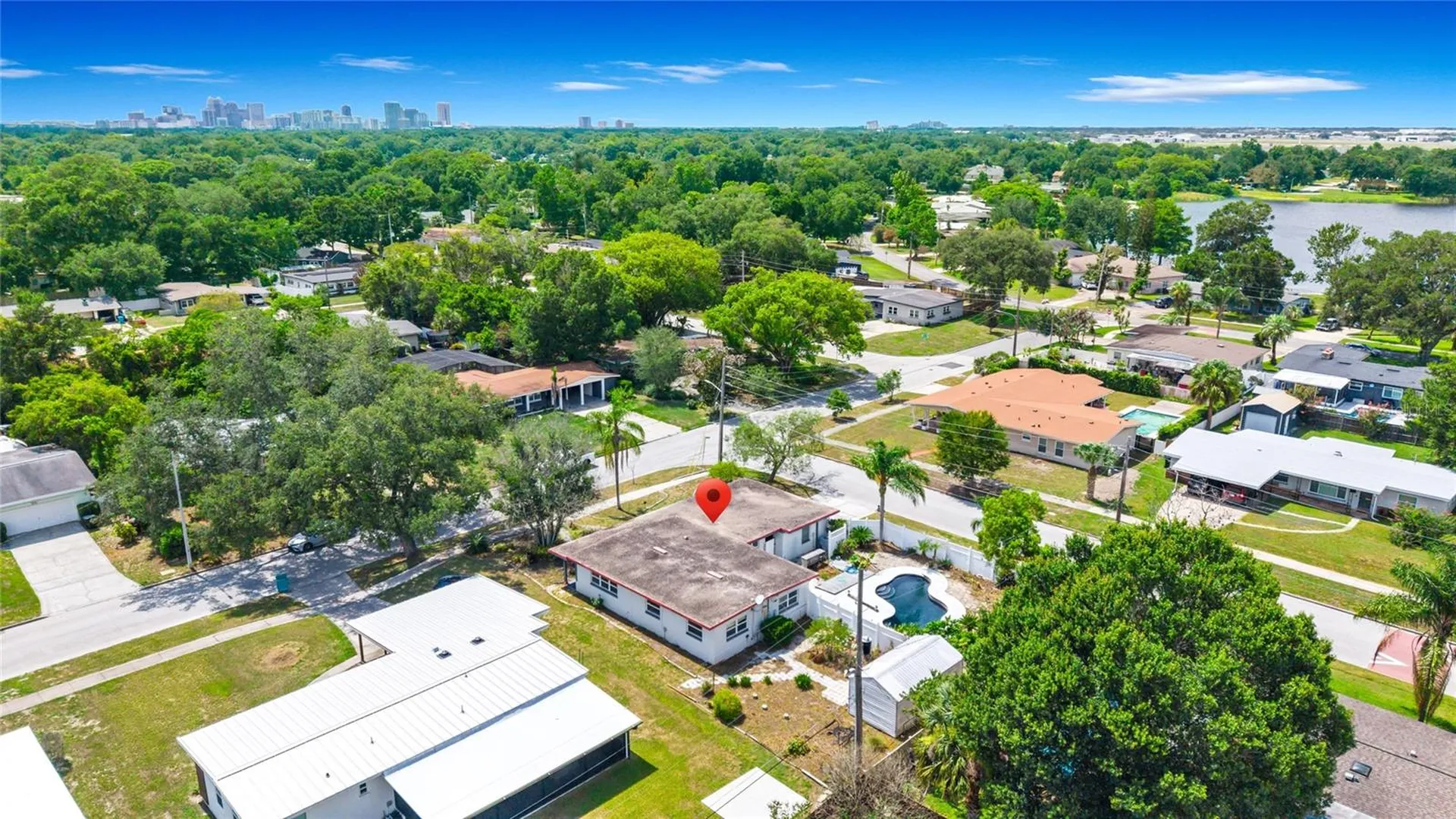 1209 Roscomare Avenue Orlando FL 32806