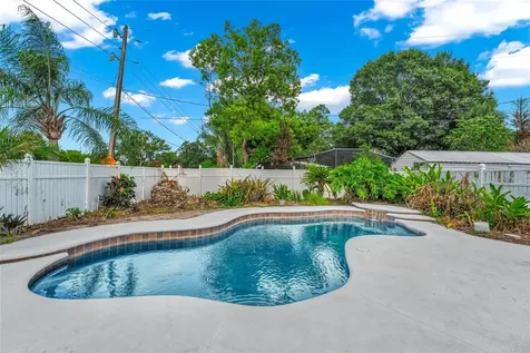 1209 Roscomare Avenue Orlando FL 32806