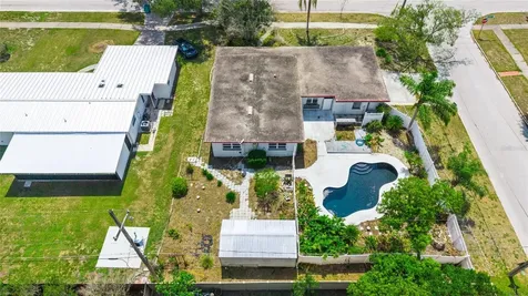 1209 Roscomare Avenue Orlando FL 32806