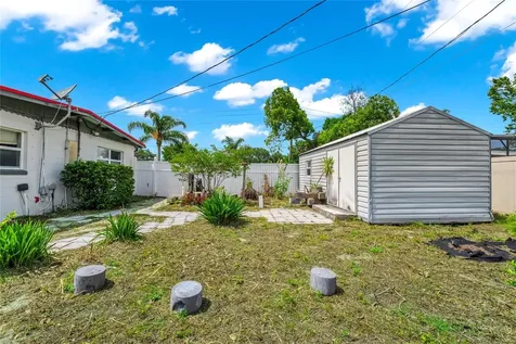 1209 Roscomare Avenue Orlando FL 32806