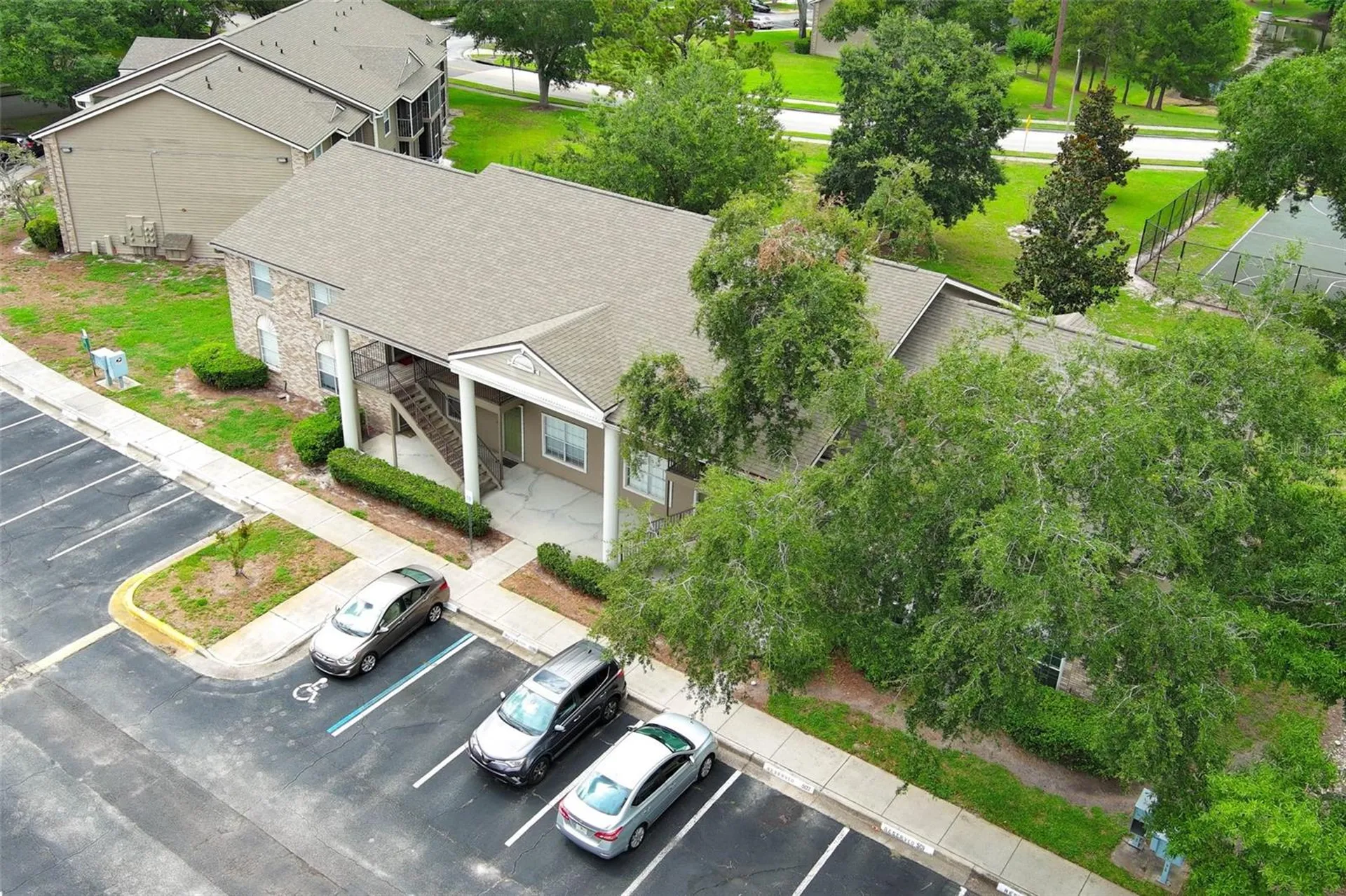 164 Reserve Circle Oviedo FL 32765