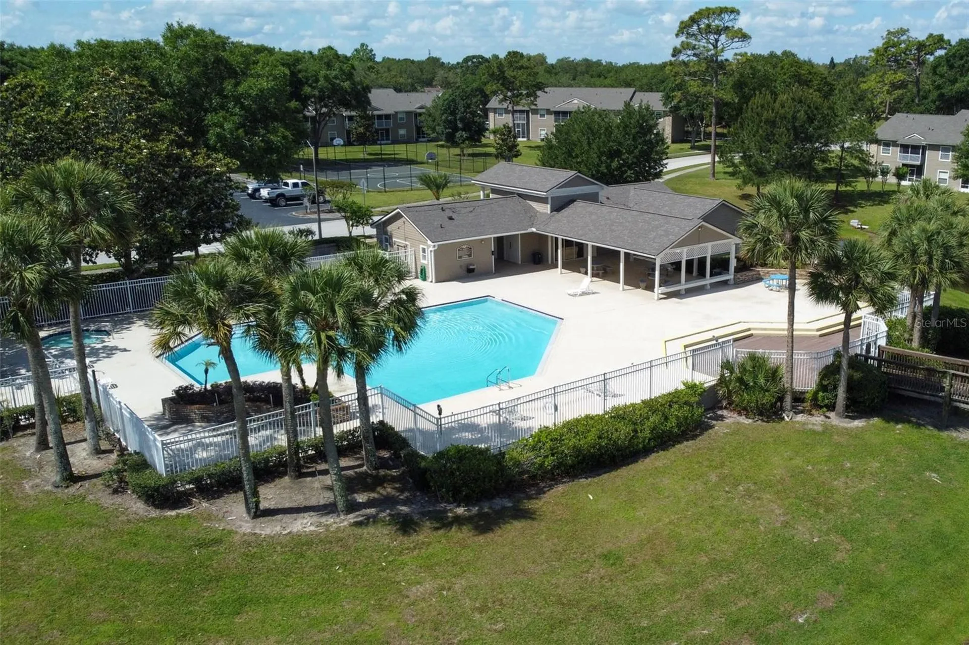 164 Reserve Circle Oviedo FL 32765