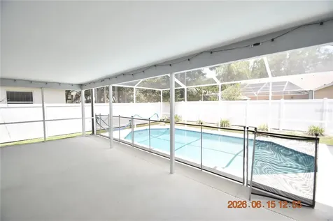 9304 Heritage Oak Court Tampa FL 33647