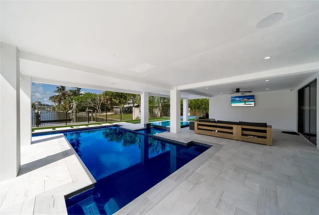 703 S Bay Boulevard Anna Maria FL 34216