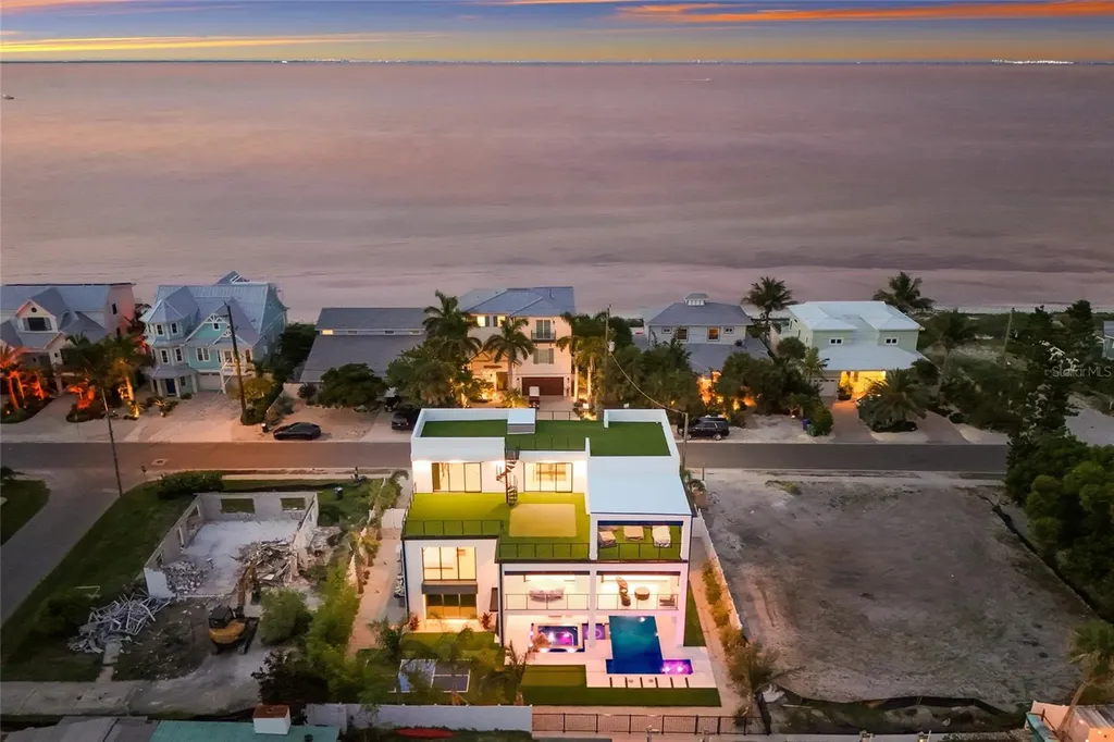 703 S Bay Boulevard Anna Maria FL 34216