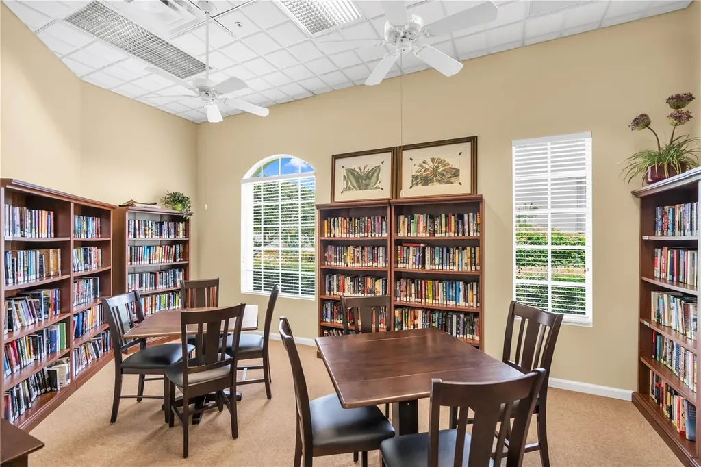 5204 Bouchard Circle Sarasota FL 34238