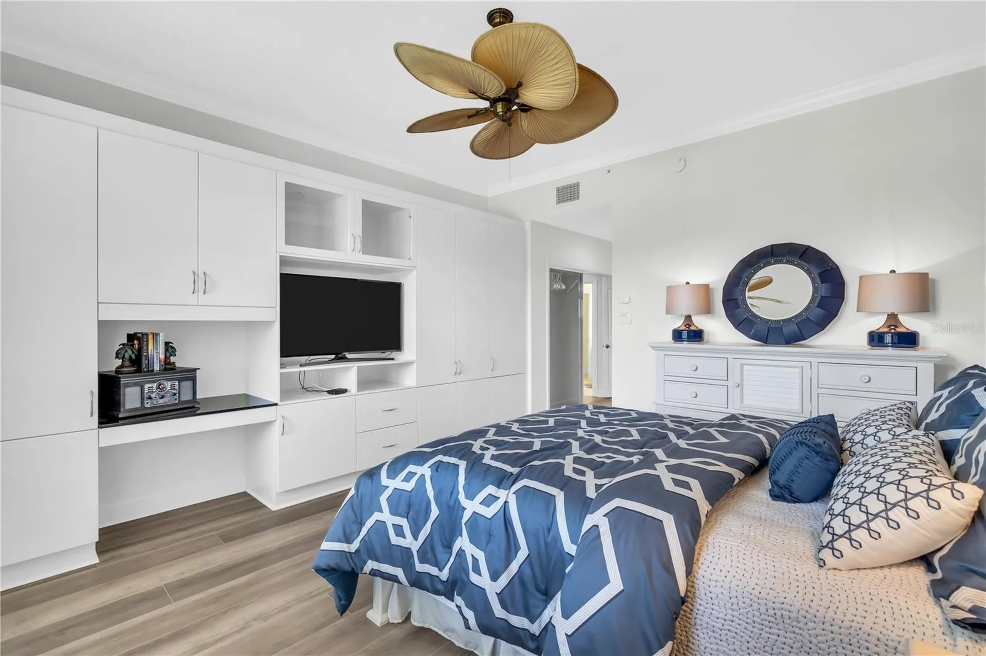 5204 Bouchard Circle Sarasota FL 34238