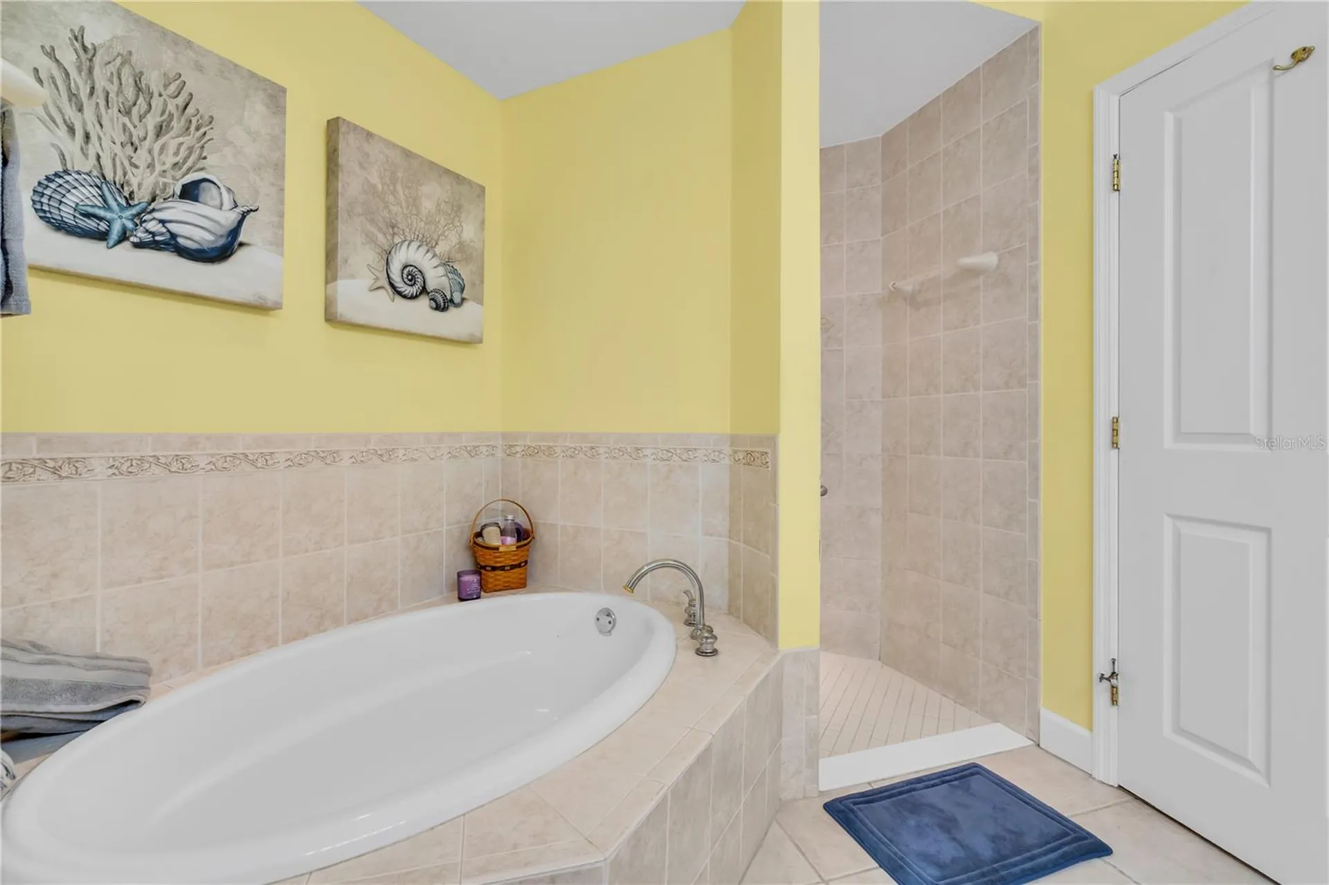 5204 Bouchard Circle Sarasota FL 34238