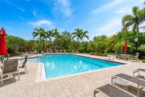 5204 Bouchard Circle Sarasota FL 34238