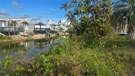 1399 Flamingo Drive Englewood FL 34224