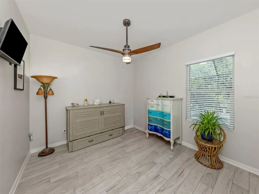 2565 Lemon Avenue Englewood FL 34223