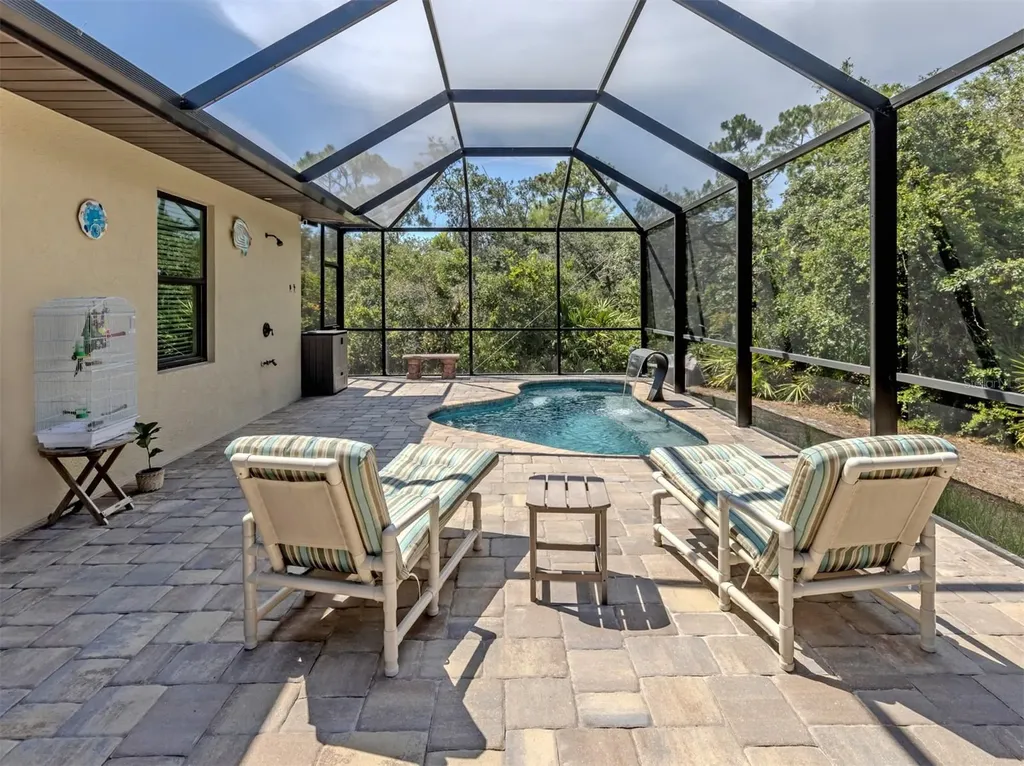 2565 Lemon Avenue Englewood FL 34223