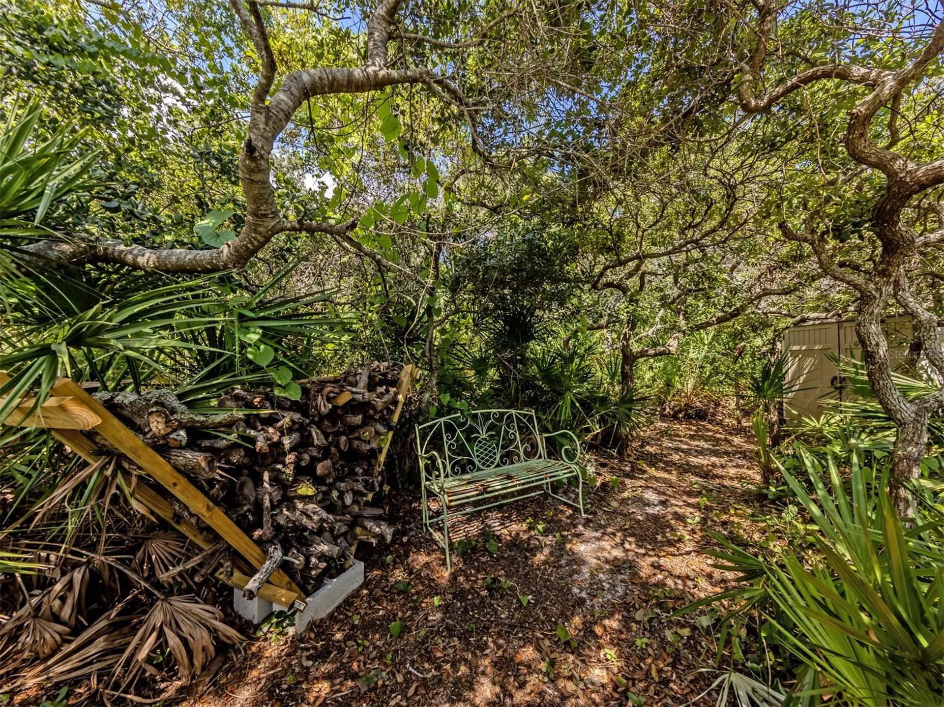 2565 Lemon Avenue Englewood FL 34223