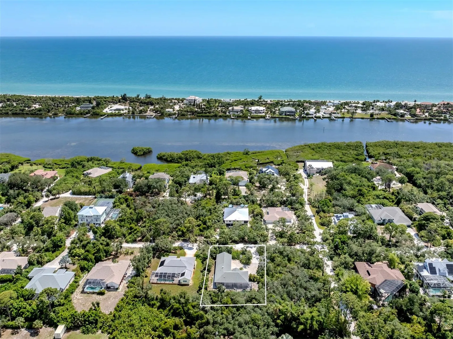 2565 Lemon Avenue Englewood FL 34223