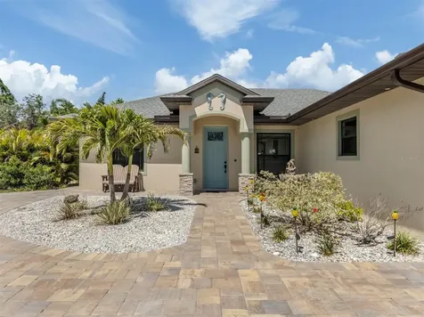 2565 Lemon Avenue Englewood FL 34223