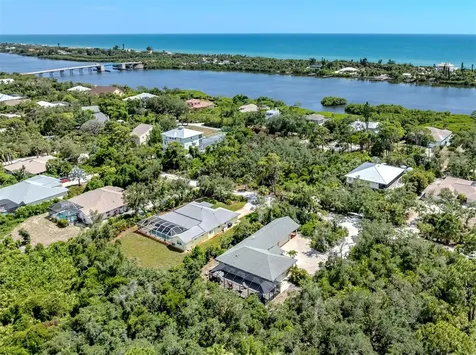 2565 Lemon Avenue Englewood FL 34223