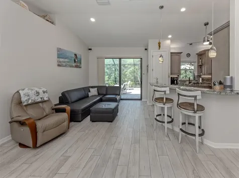 2565 Lemon Avenue Englewood FL 34223