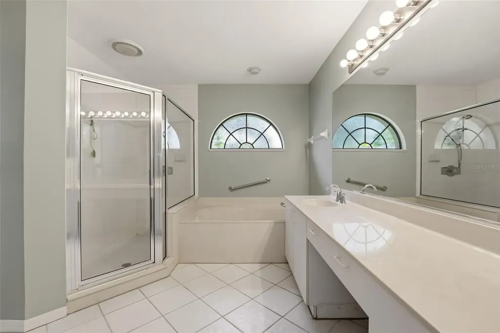 215 Carriage House Lane Nokomis FL 34275