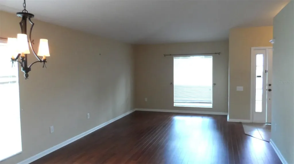30709 Lanesborough Circle Wesley Chapel FL 33543