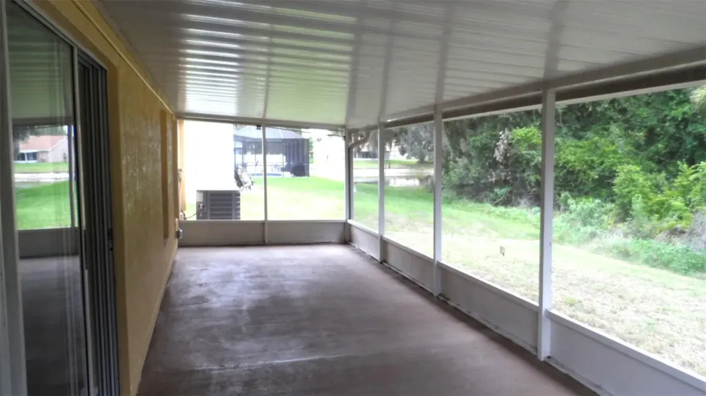 30709 Lanesborough Circle Wesley Chapel FL 33543