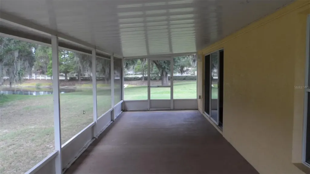 30709 Lanesborough Circle Wesley Chapel FL 33543