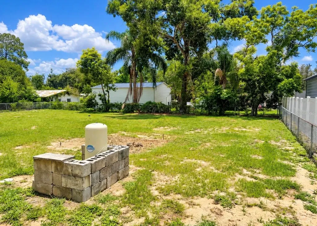 205 E Jersey Avenue Brandon FL 33510